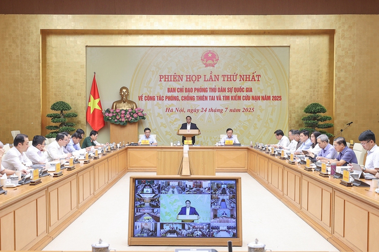 Thủ tướng: Các xã, phường, đặc khu phải là một "tư lệnh chỉ huy" về phòng thủ dân sự trên địa bàn- Ảnh 1.