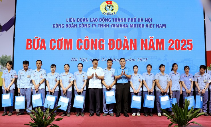 Hơn 4.000 đoàn viên, người lao động được thụ hưởng Bữa cơm Công đoàn- Ảnh 3.