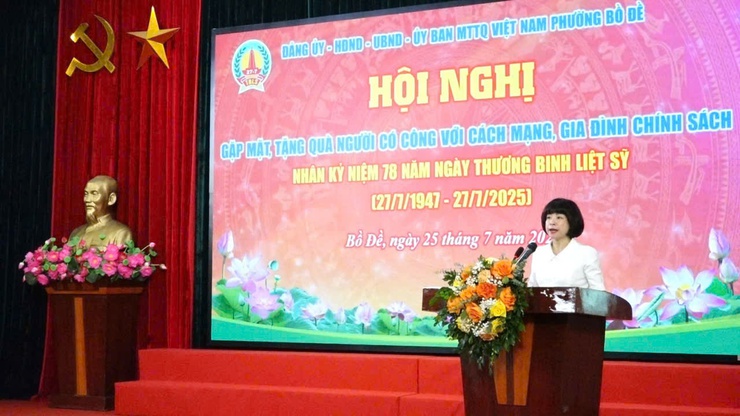 Phường Bồ Đề tổ chức gặp mặt người có công nhân kỷ niệm 78 năm Ngày Thương binh - Liệt sĩ 27/7- Ảnh 1.