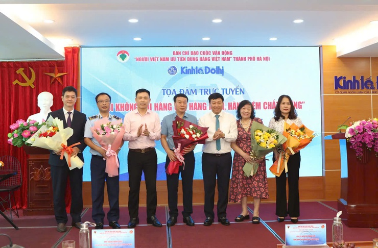 Hà Nội quyết tâm "Nói không với hàng giả, hàng nhái, hàng kém chất lượng"- Ảnh 4.