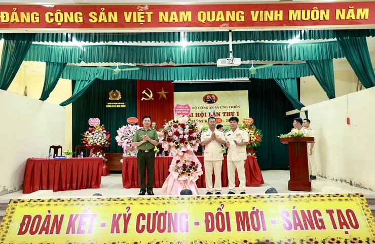 Đại hội Đảng bộ Công an xã Ứng Thiên lần thứ I: Định hướng phát triển vững chắc trong giai đoạn mới- Ảnh 1.