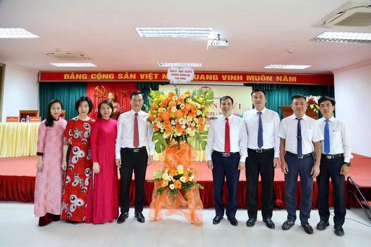 Phường Dương Nội vững niềm tin trước thềm Đại hội Đảng bộ phường lần thứ Nhất, nhiệm kỳ 2025 - 2030- Ảnh 1.