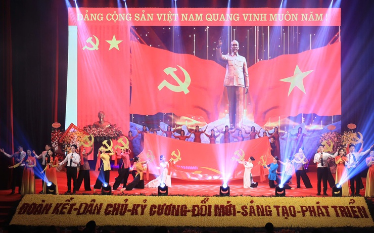 Xây dựng Đông Anh xứng đáng là trung tâm phát triển năng động phía Bắc Thủ đô- Ảnh 1.