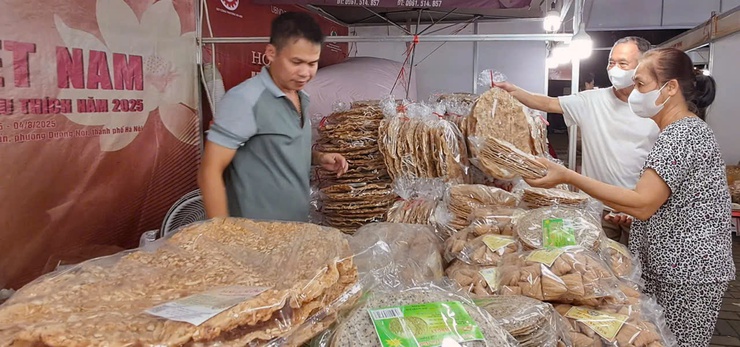 Gần 70 doanh nghiệp góp mặt tại Hội chợ hàng Việt Nam được người tiêu dùng yêu thích- Ảnh 4.