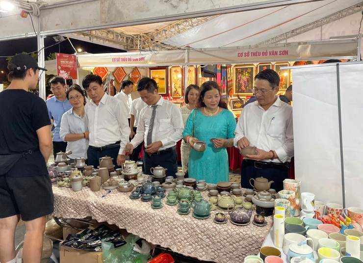 Gần 70 doanh nghiệp góp mặt tại Hội chợ hàng Việt Nam được người tiêu dùng yêu thích- Ảnh 3.