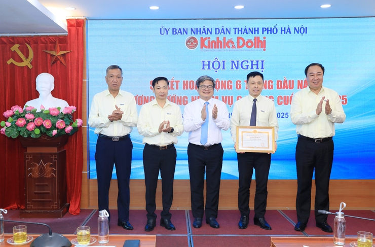 Kinh te & Do thi Newspaper takes the lead in digital journalism transformation- Ảnh 2.