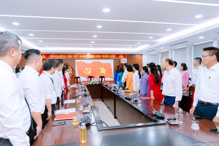 Đại hội đại biểu Đảng bộ Doanh nghiệp phường Việt Hưng lần thứ I thành công tốt đẹp- Ảnh 1.
