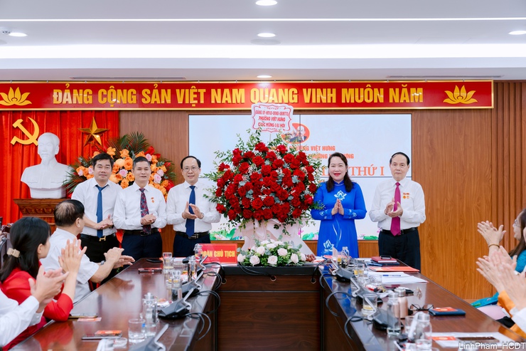 Đại hội đại biểu Đảng bộ Doanh nghiệp phường Việt Hưng lần thứ I thành công tốt đẹp- Ảnh 4.