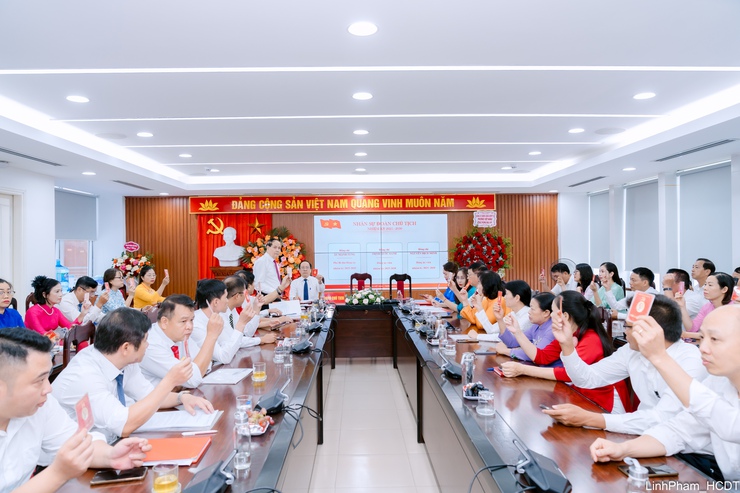 Đại hội đại biểu Đảng bộ Doanh nghiệp phường Việt Hưng lần thứ I thành công tốt đẹp- Ảnh 5.