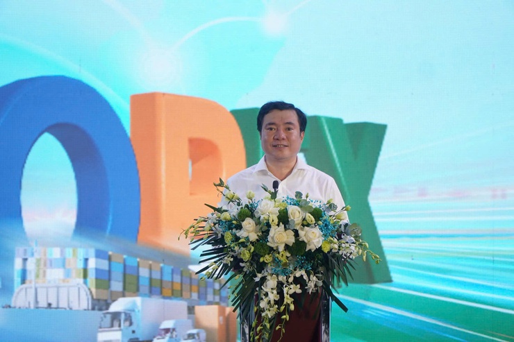 Khai mạc Hội chợ OCOPEX 2025: Khẳng định khát vọng đưa tinh hoa Việt vươn ra thế giới- Ảnh 1.