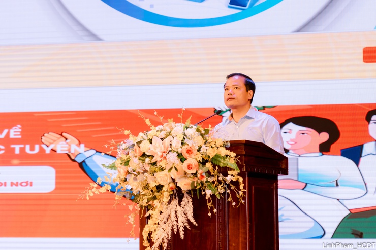 Xã Đông Anh phấn đấu trở thành điểm sáng trong phong trào “Bình dân học vụ số” của Thủ đô và cả nước- Ảnh 4.