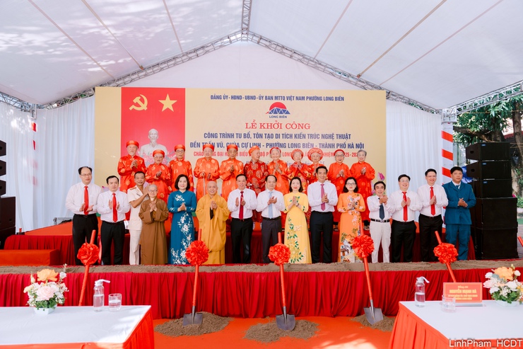Long Biên khởi công dự án tu bổ, tôn tạo di tích đền Trấn Vũ chào mừng Đại hội đại biểu Đảng bộ phường lần thứ I- Ảnh 8.