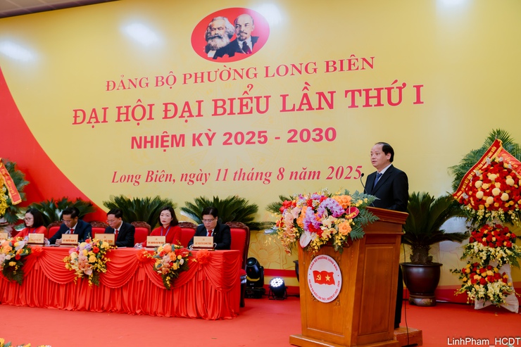 Đại hội Đảng bộ phường Long Biên lần thứ I: Quyết tâm xây dựng đô thị “Xanh - Văn minh - Hiện đại”- Ảnh 9.