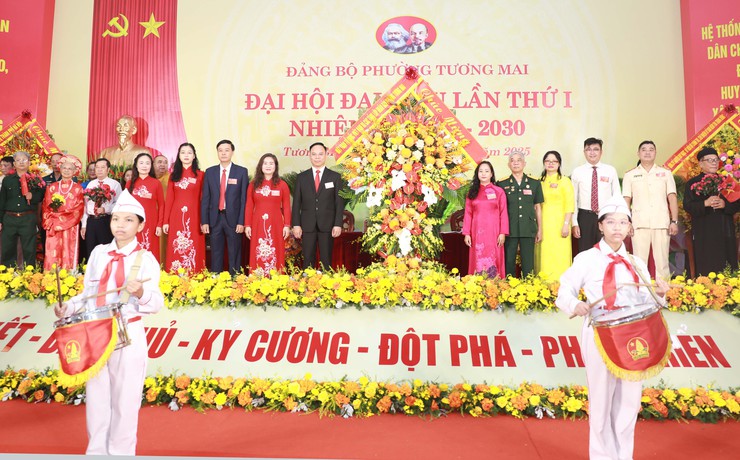 Phường Tương Mai: Khai thác hiệu quả, bứt phá trong lĩnh vực thương mại, dịch vụ và logistic- Ảnh 3.