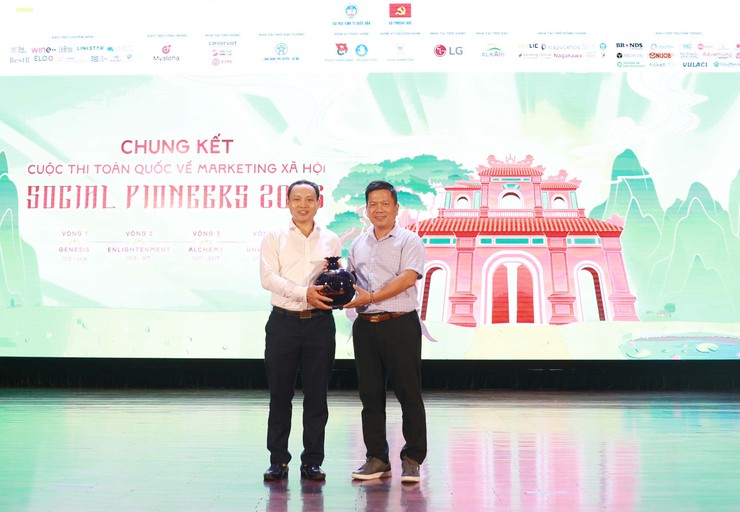 Chung kết Cuộc thi toàn quốc về Marketing xã hội Social Pioneers 2025- Ảnh 3.