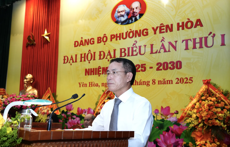 Phó Chủ tịch UBND Thành phố Nguyễn Trọng Đông: Phường Yên Hòa cần có quyết tâm mới để vững vàng bước vào kỷ nguyên mới- Ảnh 3.