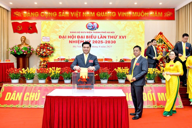 Đảng bộ Bưu điện thành phố Hà Nội: Phấn đấu dẫn đầu cả nước về chuyển đổi số trong khối bưu chính- Ảnh 6.