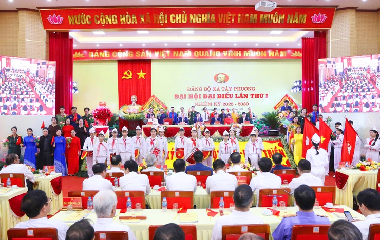 Xây dựng Tây Phương trở thành trung tâm phát triển làng nghề gắn với đổi mới sáng tạo- Ảnh 2.