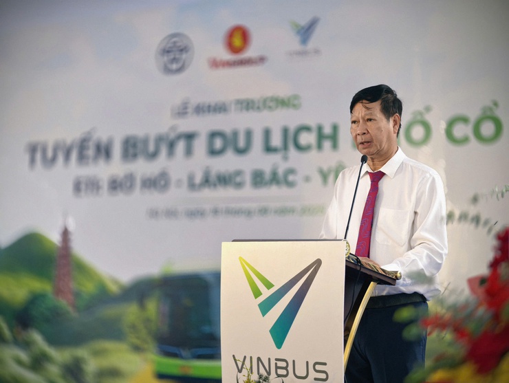 Hà Nội khai trương tuyến buýt điện miễn phí E11, lộ trình Bờ Hồ - Yên Phụ- Ảnh 3.