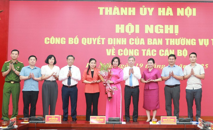 Đồng chí Bùi Huyền Mai giữ chức Phó Chủ tịch Ủy ban MTTQ Việt Nam thành phố Hà Nội- Ảnh 4.
