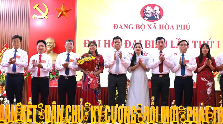 Phó Chủ tịch UBND Thành phố Dương Đức Tuấn: Xây dựng xã Hòa Phú văn minh, giàu bản sắc- Ảnh 4.