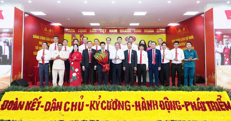 Xây dựng phường Yên Nghĩa giàu đẹp, phát triển bền vững, văn minh, hiện đại- Ảnh 4.