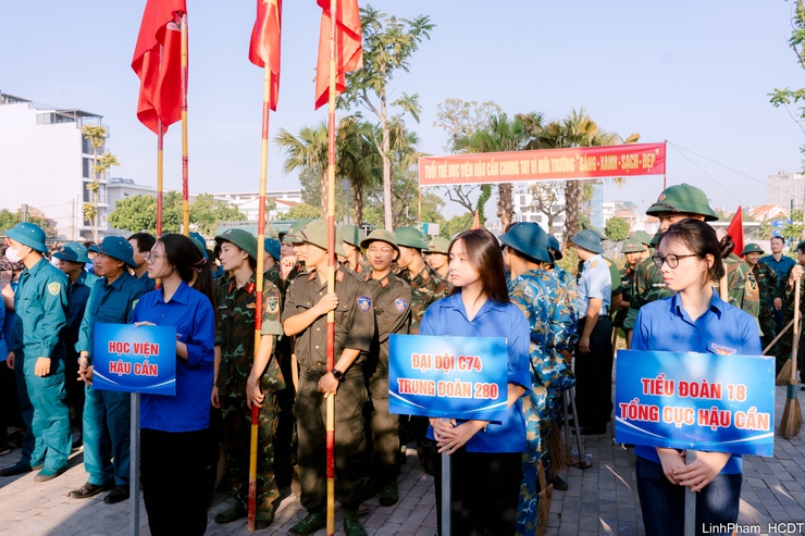 Phó Chủ tịch UBND Thành phố Vũ Thu Hà mong muốn phường Bồ Đề trở thành điểm sáng về bảo vệ môi trường- Ảnh 3.