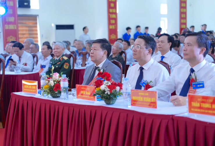 Xây dựng và phát triển xã Dân Hòa giàu đẹp, văn minh- Ảnh 1.