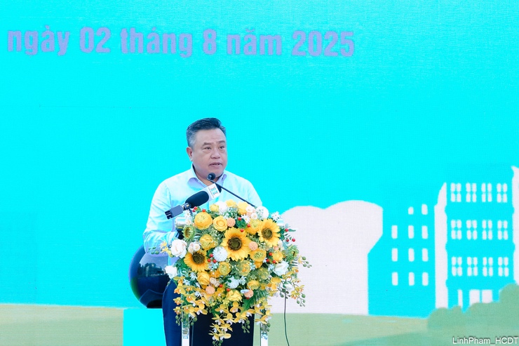 Hà Nội ra quân tổng vệ sinh môi trường trên địa bàn 126 xã, phường- Ảnh 2.