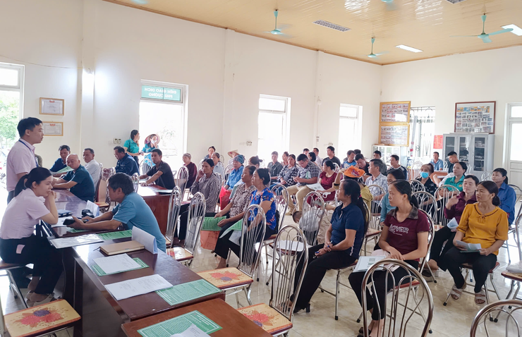 Chi nhánh Ngân hàng chính sách xã hội Thành phố triển khai đối chiếu, phân loại nợ khách hàng năm 2025- Ảnh 2.