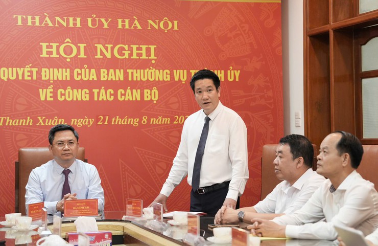 Đồng chí Nguyễn Huy Cường được điều động làm Bí thư Đảng ủy phường Thanh Xuân- Ảnh 2.