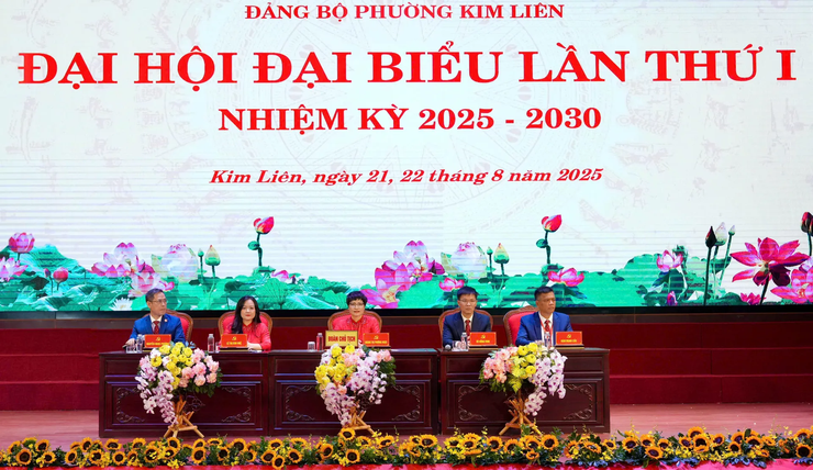 Chủ tịch UBND Thành phố Trần Sỹ Thanh: Quyết tâm xây dựng phường Kim Liên văn minh, hiện đại, nhân dân hạnh phúc- Ảnh 3.