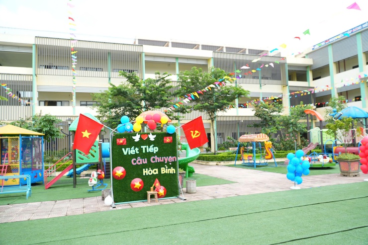 Xã Chuyên Mỹ: Gắn biển công trình kỷ niệm 80 năm Cách mạng Tháng Tám thành công và Quốc khánh 2/9- Ảnh 3.