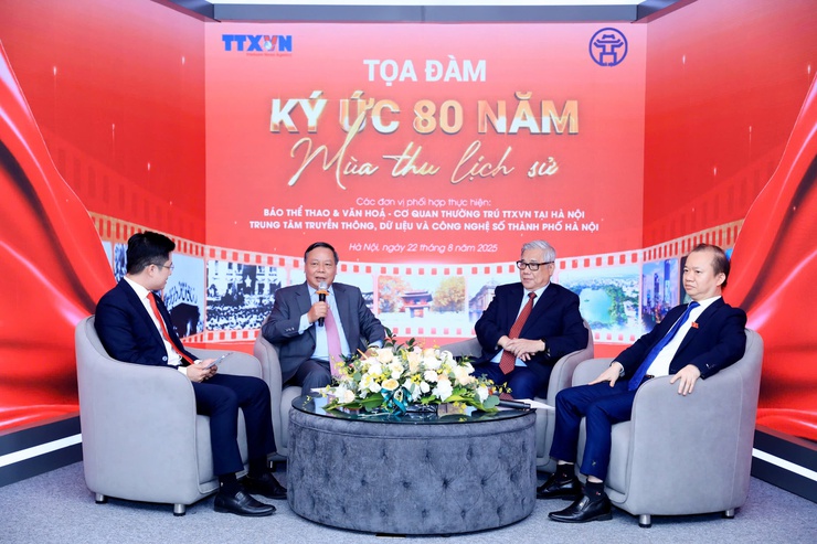 Nhiều hoạt động ý nghĩa tại Trung tâm Báo chí Thủ đô Hà Nội dịp Quốc khánh 2/9- Ảnh 2.