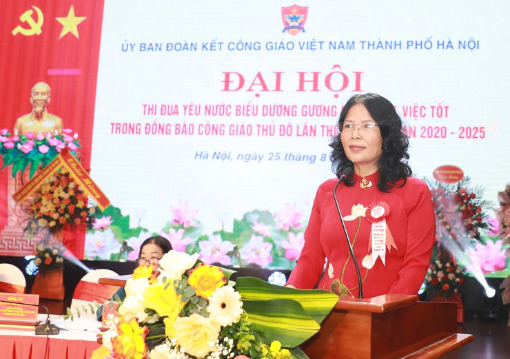 Phát động phong trào thi đua yêu nước trong đồng bào Công giáo Thủ đô lần thứ VII- Ảnh 9.