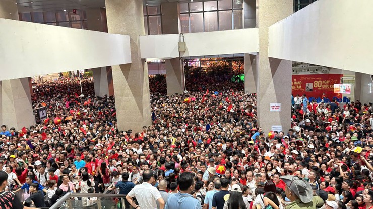 Hà Nội Metro thông tin chi tiết lịch chạy tàu phục vụ người dân dịp lễ Quốc khánh 2/9- Ảnh 1.