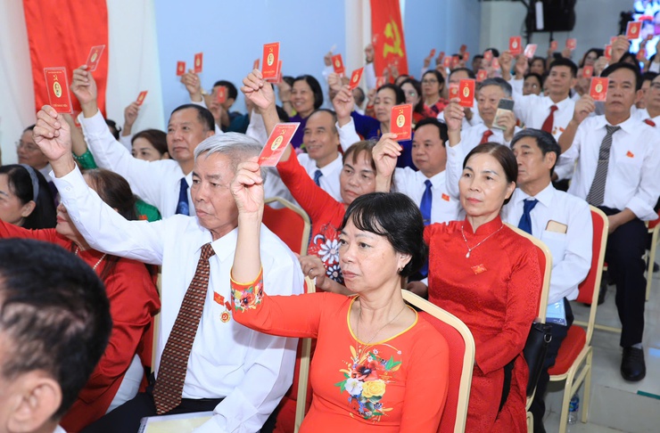 Xây dựng phường Kiến Hưng trở thành đô thị phát triển giàu đẹp, văn minh, hiện đại- Ảnh 4.