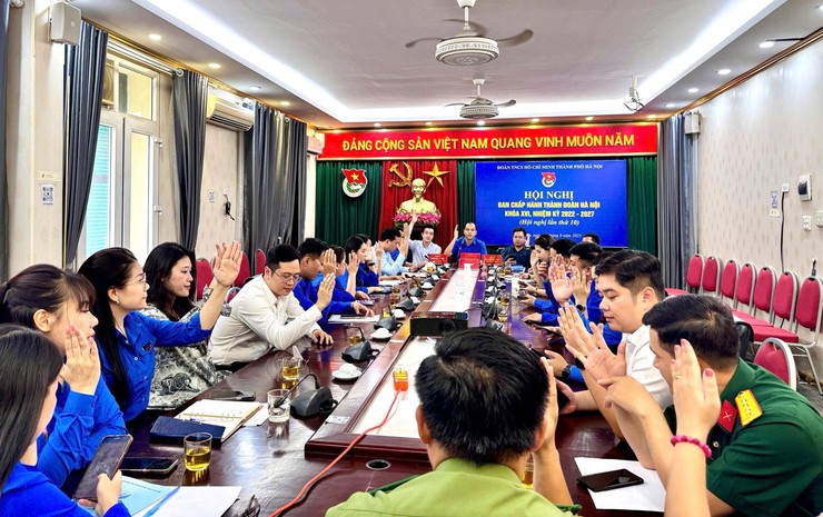 Đồng chí Nguyễn Tiến Hưng được tín nhiệm bầu làm Bí thư Thành đoàn Hà Nội- Ảnh 1.