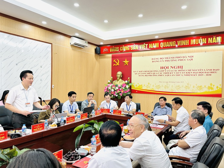 Phường Phúc Lợi góp ý dự thảo Báo cáo chính trị trình Đại hội Đảng bộ phường lần thứ I, nhiệm kỳ 2025-2030- Ảnh 2.