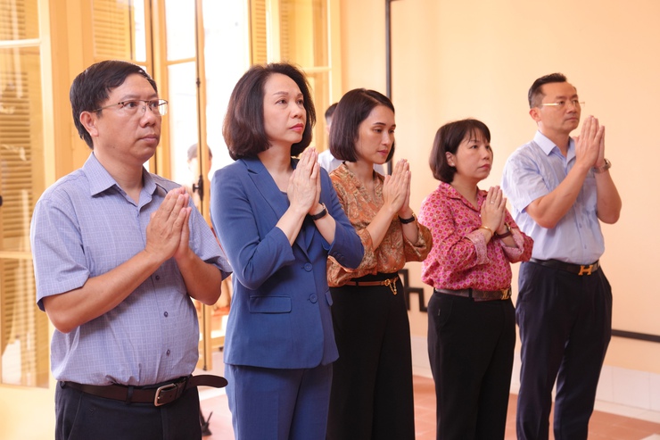 Hà Nội chuẩn bị trang trọng cho Lễ gắn biển và Trưng bày tại di tích lưu niệm 48 Hàng Ngang- Ảnh 2.