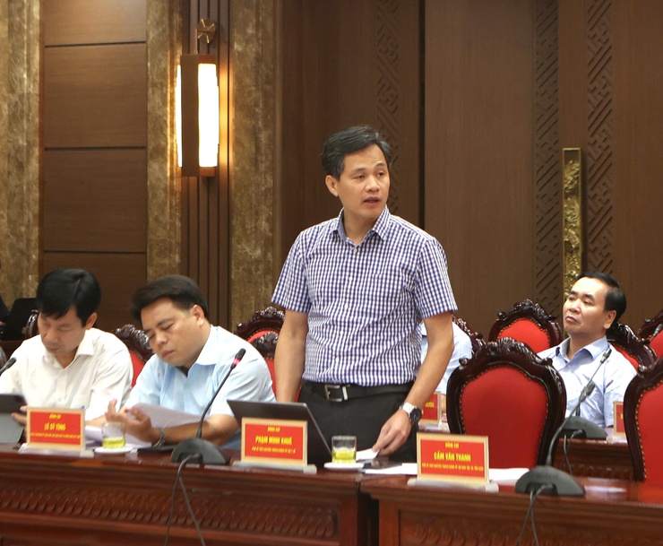 Tiếp tục tiếp thu, bổ sung Dự thảo văn kiện Đại hội Đảng bộ Thành phố đảm bảo chất lượng cao nhất- Ảnh 4.