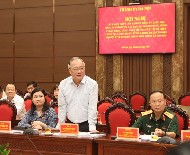 Tiếp tục tiếp thu, bổ sung Dự thảo văn kiện Đại hội Đảng bộ Thành phố đảm bảo chất lượng cao nhất- Ảnh 5.