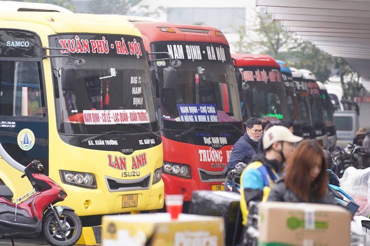 Thị trường bán lẻ và vận tải Hà Nội tăng trưởng tích cực- Ảnh 2.
