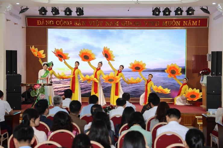 Hà Nội ra mắt nền tảng số A80: Tuyên ngôn văn hóa số của Thủ đô trong kỷ nguyên mới- Ảnh 1.