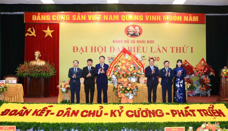 Hoài Đức cần tập trung phát triển kinh tế nhanh và bền vững gắn với bảo đảm an sinh xã hội- Ảnh 5.