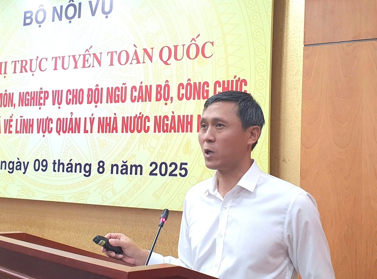 Sẽ tổng rà soát việc bố trí cán bộ theo vị trí việc làm- Ảnh 1.