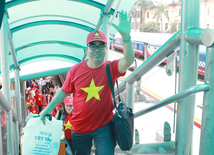 Phó Chủ tịch UBND Thành phố Trương Việt Dũng đón Đoàn đại biểu Đà Nẵng dự Lễ kỷ niệm 80 năm Quốc khánh 2/9- Ảnh 5.