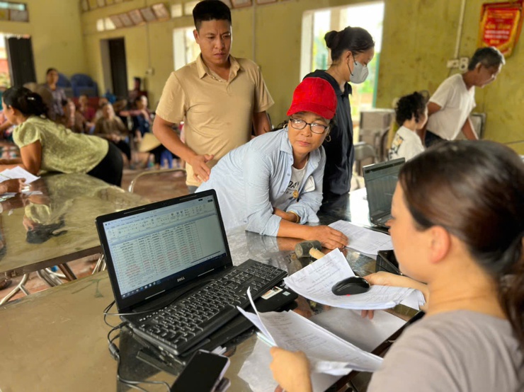 Xã Đại Xuyên tích cực chi trả quà cho người dân dịp 2/9- Ảnh 5.
