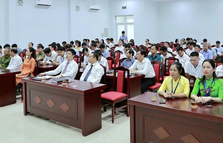 Khen thưởng 52 điển hình trong công tác tổ chức Đại hội Đảng xã Đa Phúc- Ảnh 1.