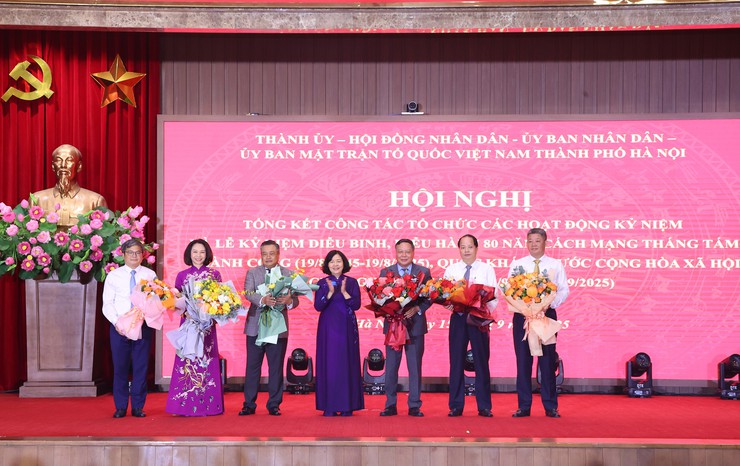Hà Nội tổng kết thành công rực rỡ chuỗi hoạt động kỷ niệm 80 năm Cách mạng Tháng Tám và Quốc khánh 2/9- Ảnh 3.